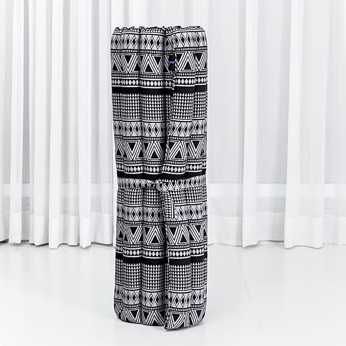 Leewadee Zabuton Seating Cushion – Square Floor Seat for Meditation Exercises, Light Yoga Mat Filled with Kapok