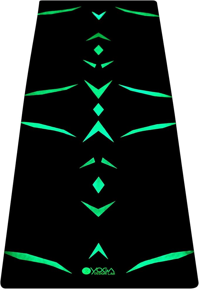 YOGA DESIGN LAB | The Combo Yoga Mat | 2-in-1 Mat+Towel | Eco Luxury | Ideal for Hot Yoga, Power, Bikram, Ashtanga, Sweat | Studio Quality | Includes Carrying Strap!