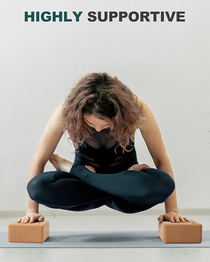 Trideer Cork Yoga Blocks, 2 Pack Natural Cork Blocks, High Density with Non Slip Surface, Eco-Friendly Accessories and Ideal for Yoga, Pilates, Stretching
