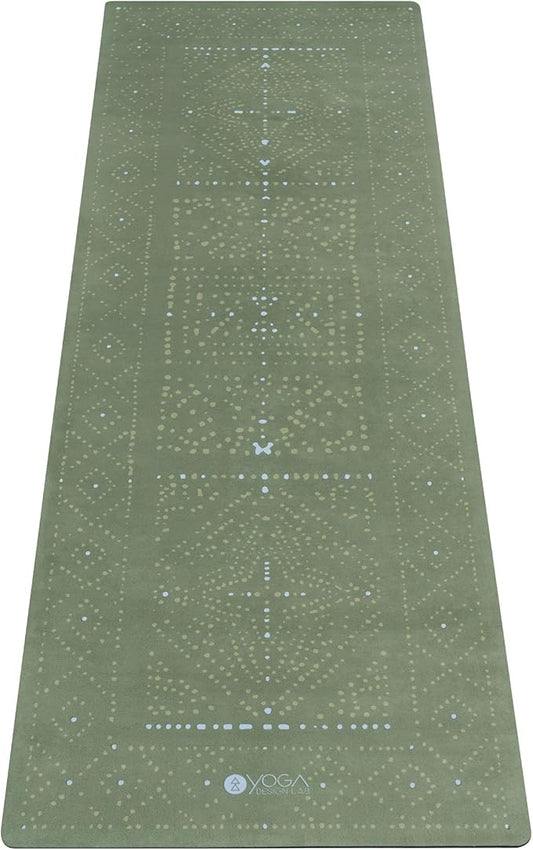 YOGA DESIGN LAB | The Combo Yoga Mat | 2-in-1 Mat+Towel | Eco Luxury | Ideal for Hot Yoga, Power, Bikram, Ashtanga, Sweat | Studio Quality | Includes Carrying Strap!