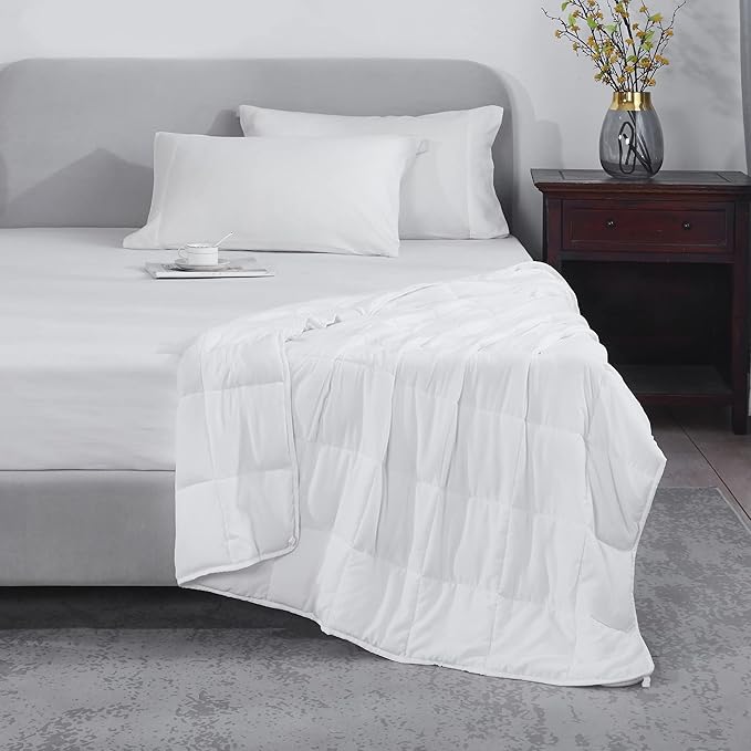 L'AGRATY Weighted Blanket - 60"x80" 15lbs Cooling Breathable Heavy Blanket Microfiber Material with Glass Beads for Adult All-Season Summer Fall Winter Soft Thick Comfort