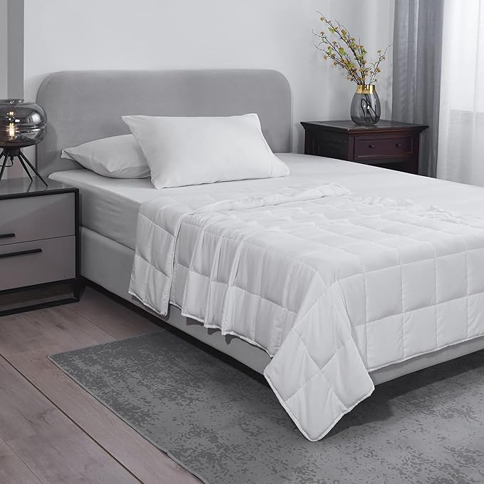 L'AGRATY Weighted Blanket - 60"x80" 15lbs Cooling Breathable Heavy Blanket Microfiber Material with Glass Beads for Adult All-Season Summer Fall Winter Soft Thick Comfort