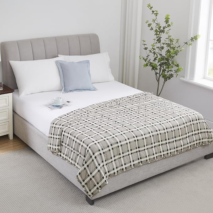 L'AGRATY Weighted Blanket - 60"x80" 20lbs Cooling Breathable Heavy Blanket Microfiber Material with Glass Beads for Adult All-Season Summer Fall Winter Soft Thick Comfort