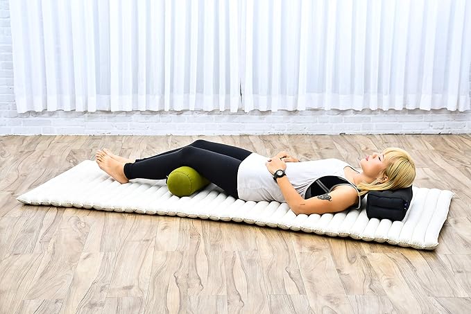 Leewadee Small Yoga Bolster – Shape-Retaining Cervical Neck Roll, Tube Pillow for Comfortable Reading, Kapok Filling, 22 x 6 x 6 inches