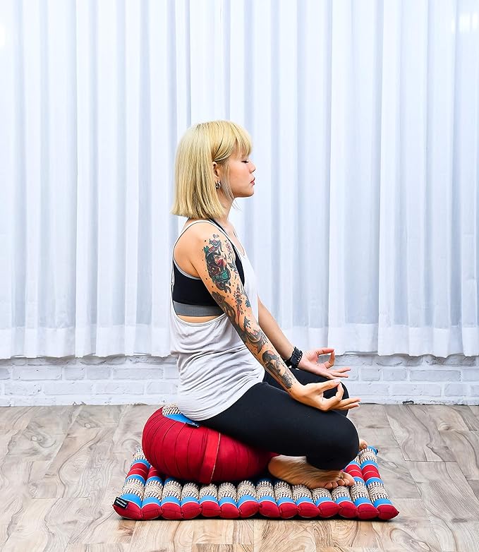 Leewadee Meditation Cushion Set – 1 Round Zafu Meditation Pillow and 1 Square Roll-Up Zabuton Meditation Mat, Pillows Bundle Filled with Kapok