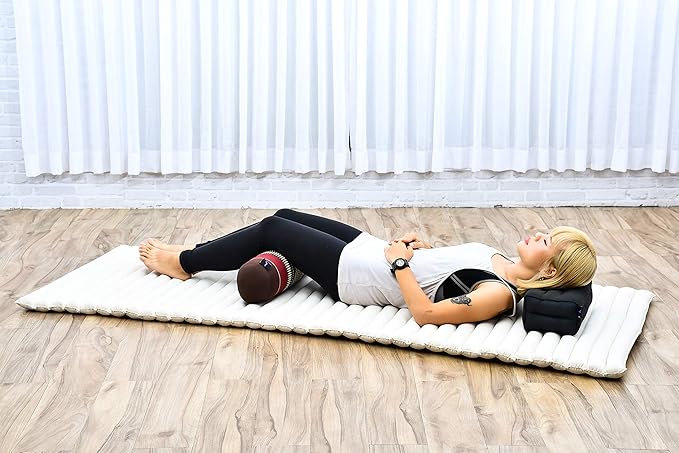 Leewadee Small Yoga Bolster – Shape-Retaining Cervical Neck Roll, Tube Pillow for Comfortable Reading, Kapok Filling, 22 x 6 x 6 inches