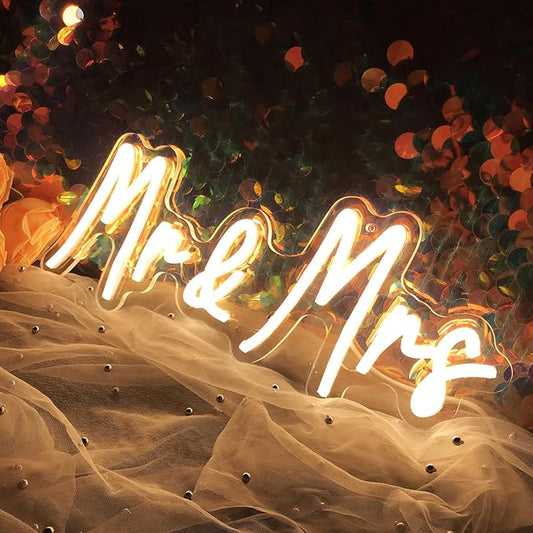 Mr&Mrs LED Neon Sign Wedding & Reception Decor Illuminating Wall Art New Couples Gift Cool LED Sign with 5V Power Supply